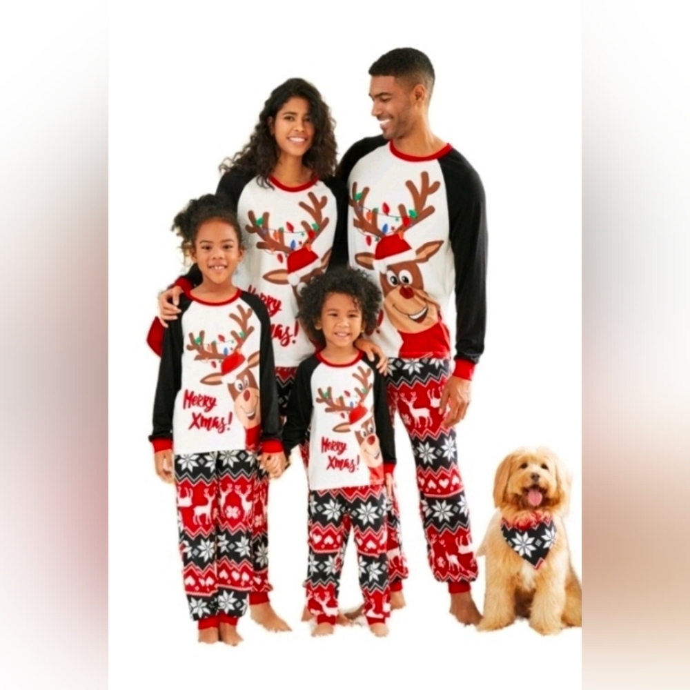 Family (2 Men & 2 Women) Christmas Pajamas - Matching Set of 4